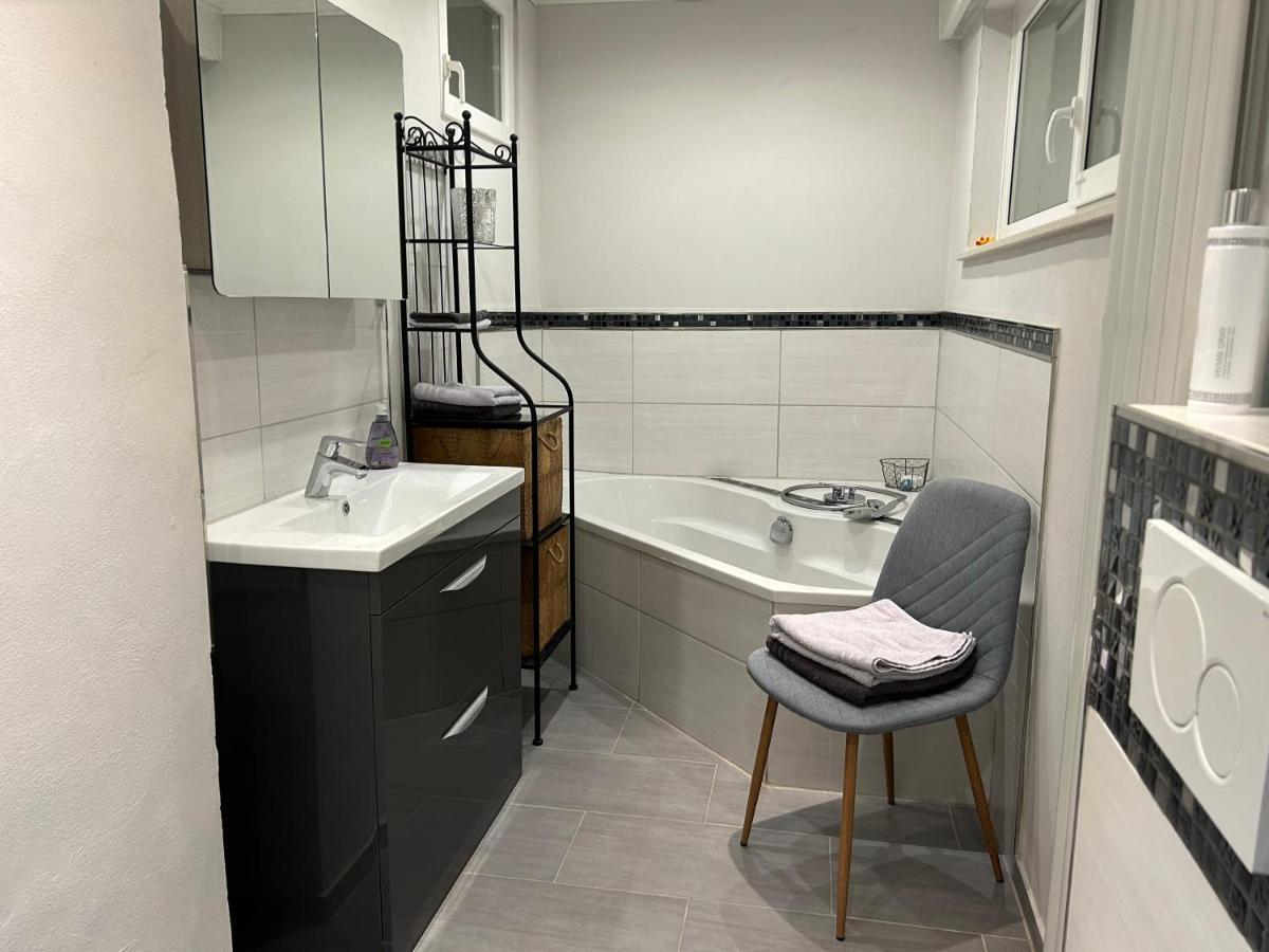 Ferienwohnung Lahntalblick Weilburg Ngoại thất bức ảnh